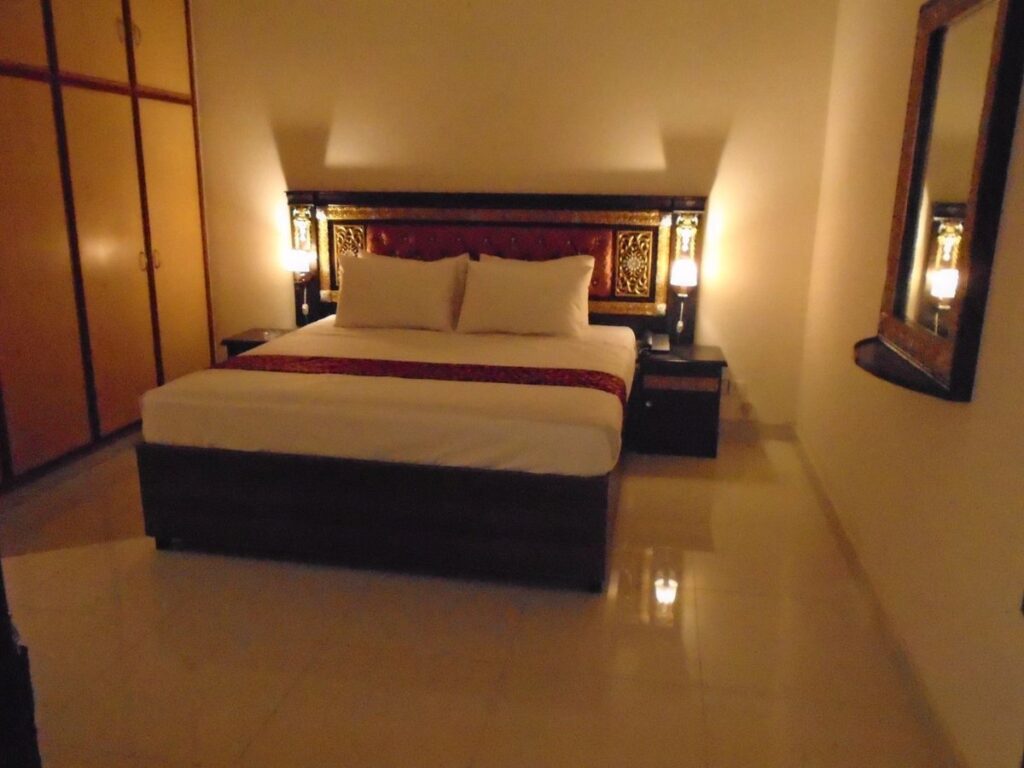 Lotus 1 Hotel Johar Town Lahore - Standard Double Room